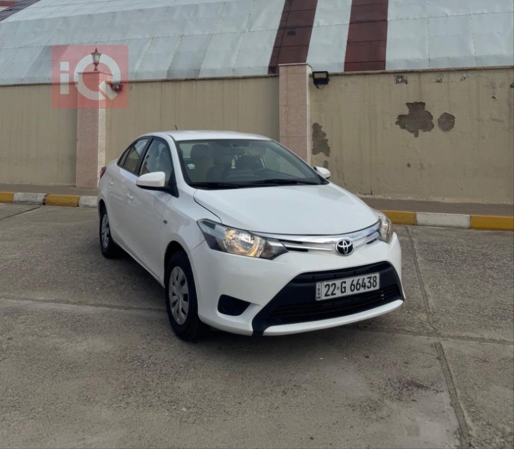 تويوتا يارس